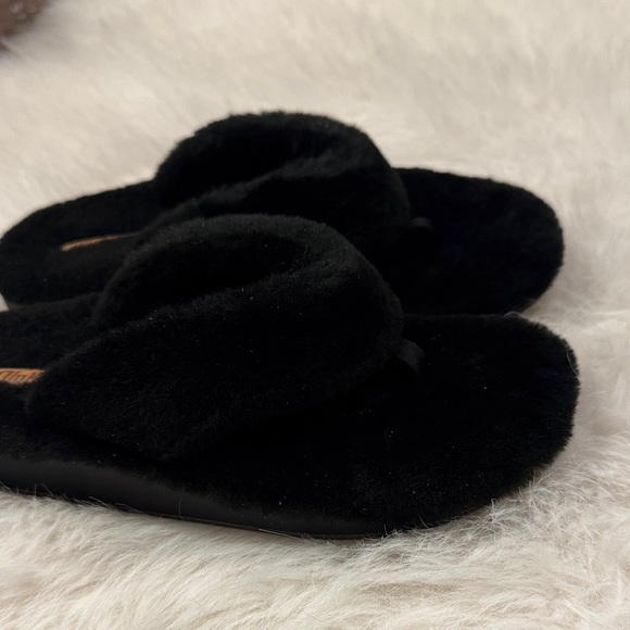 OluKai Kipea Heu Genuine Shearling Black Sandal/Slippers Women’s Size 8 NWOT - Picture 7 of 7